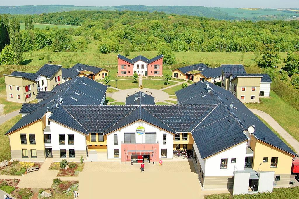 Euroville Jugend- Und Sporthotel Наумбург Екстер'єр фото
