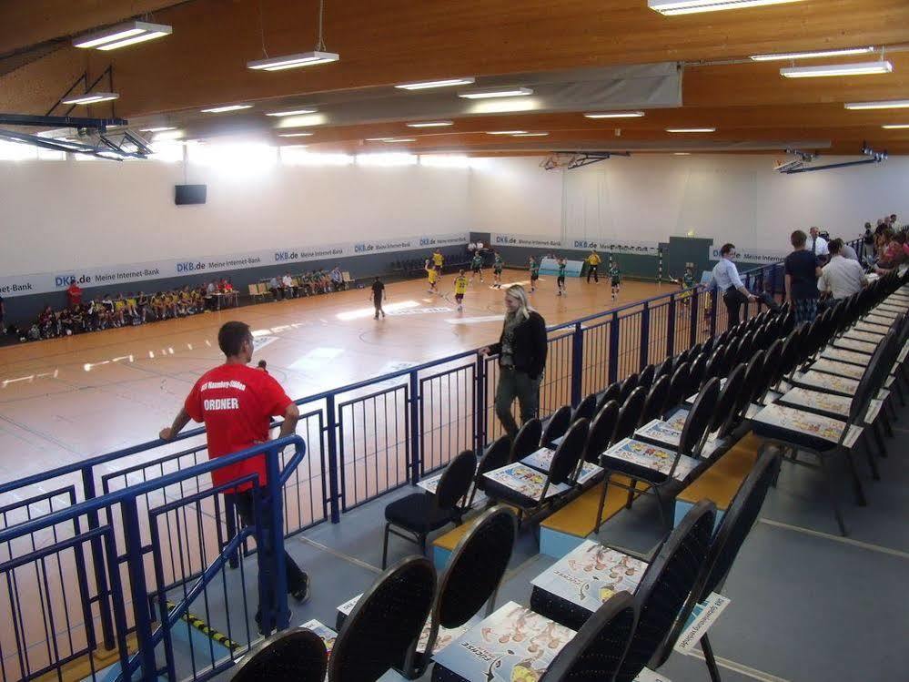 Euroville Jugend- Und Sporthotel Наумбург Екстер'єр фото